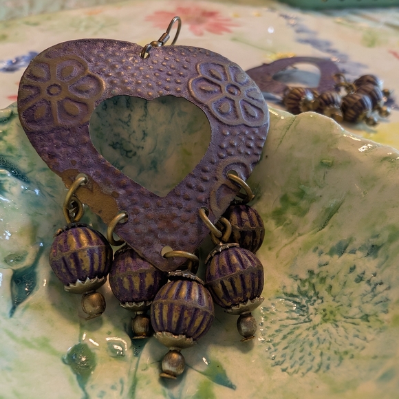 Purple Heart Dangle beaded fun Earrings - Picture 5 of 5
